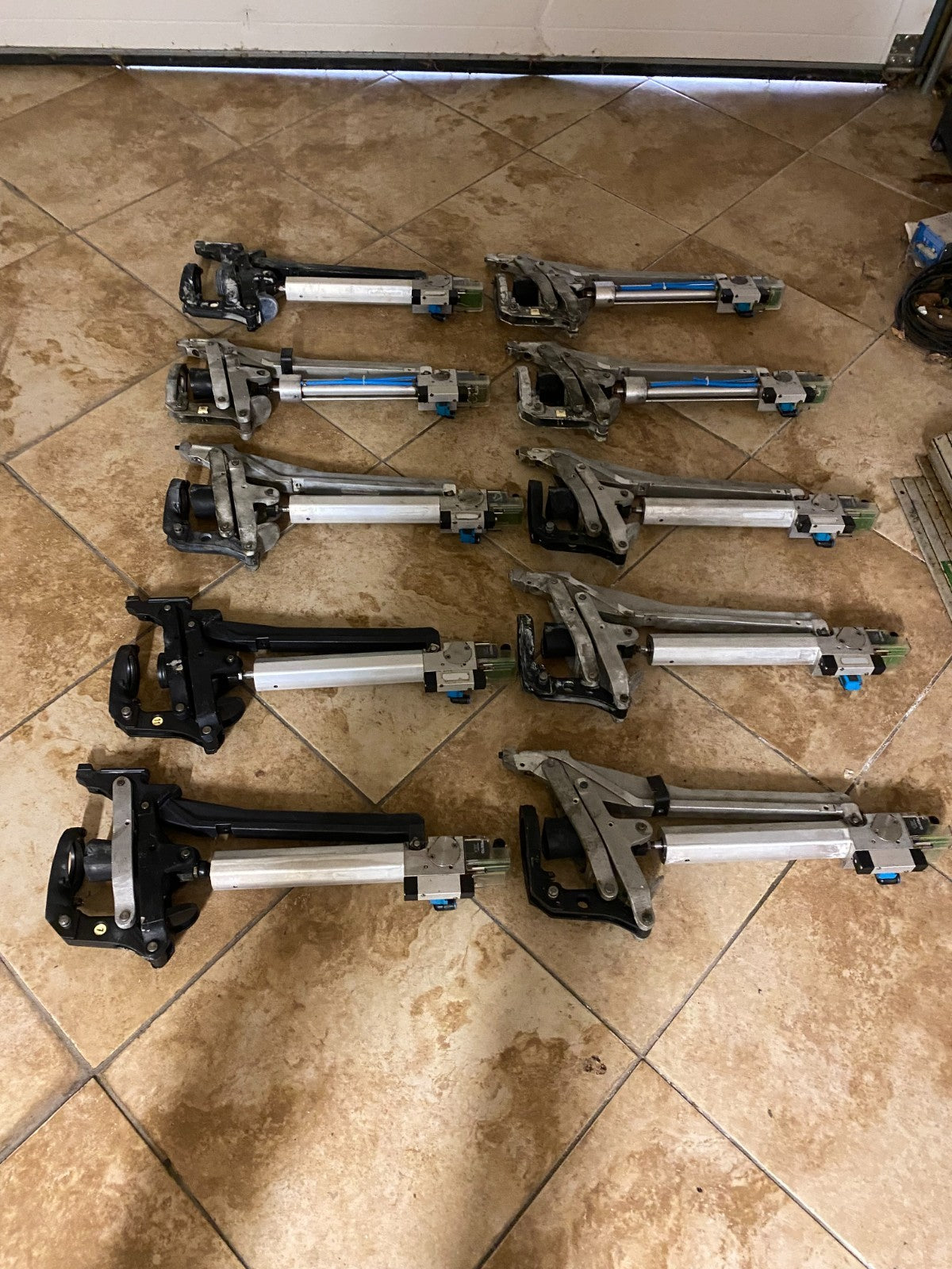 Chiron 5361024100 5721028100 Braccio Cambio Utensile Centro Lavoro4