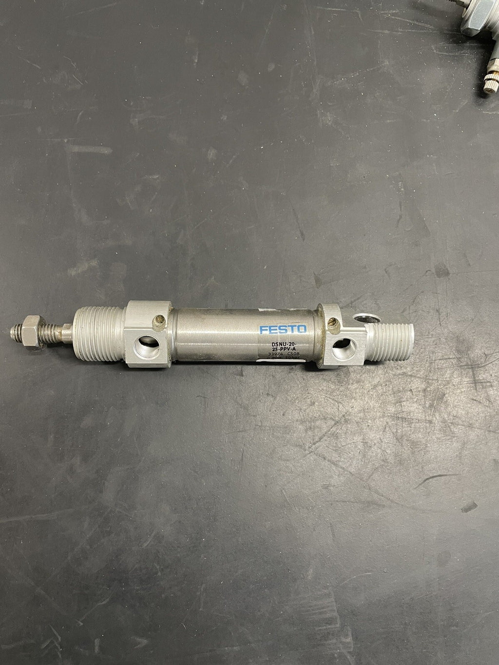 Festo DSNU-20-25-PPV-A 33974 Cilindro Pneumatico Tondo ISO 64320