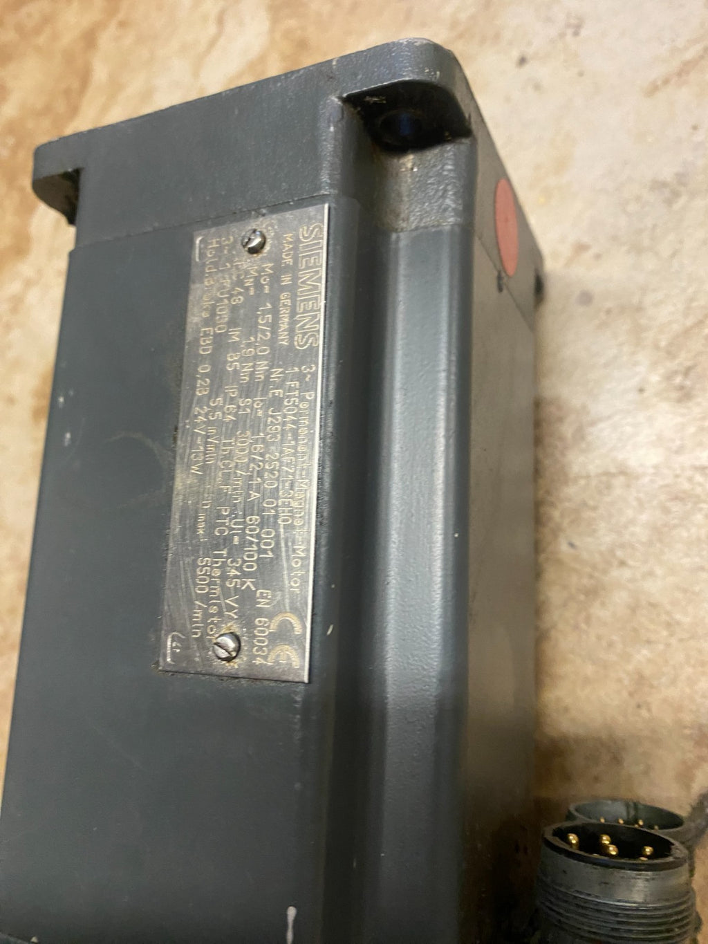 Siemens 1FT5044-1AF71-3EH0 Servomotore3