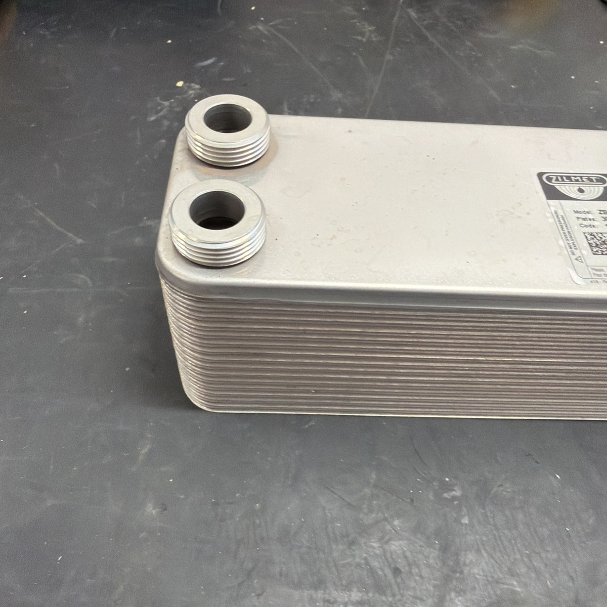 Zilmet 17B3153004 ZB315 Scambiatore Sanitario a Piastre 30 Piastre2