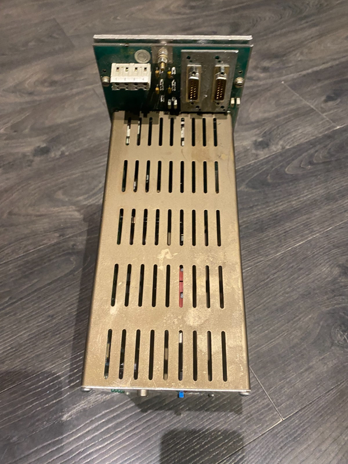 Siemens 6DM1001-8WD10 Modulo Simodrive Chiron1