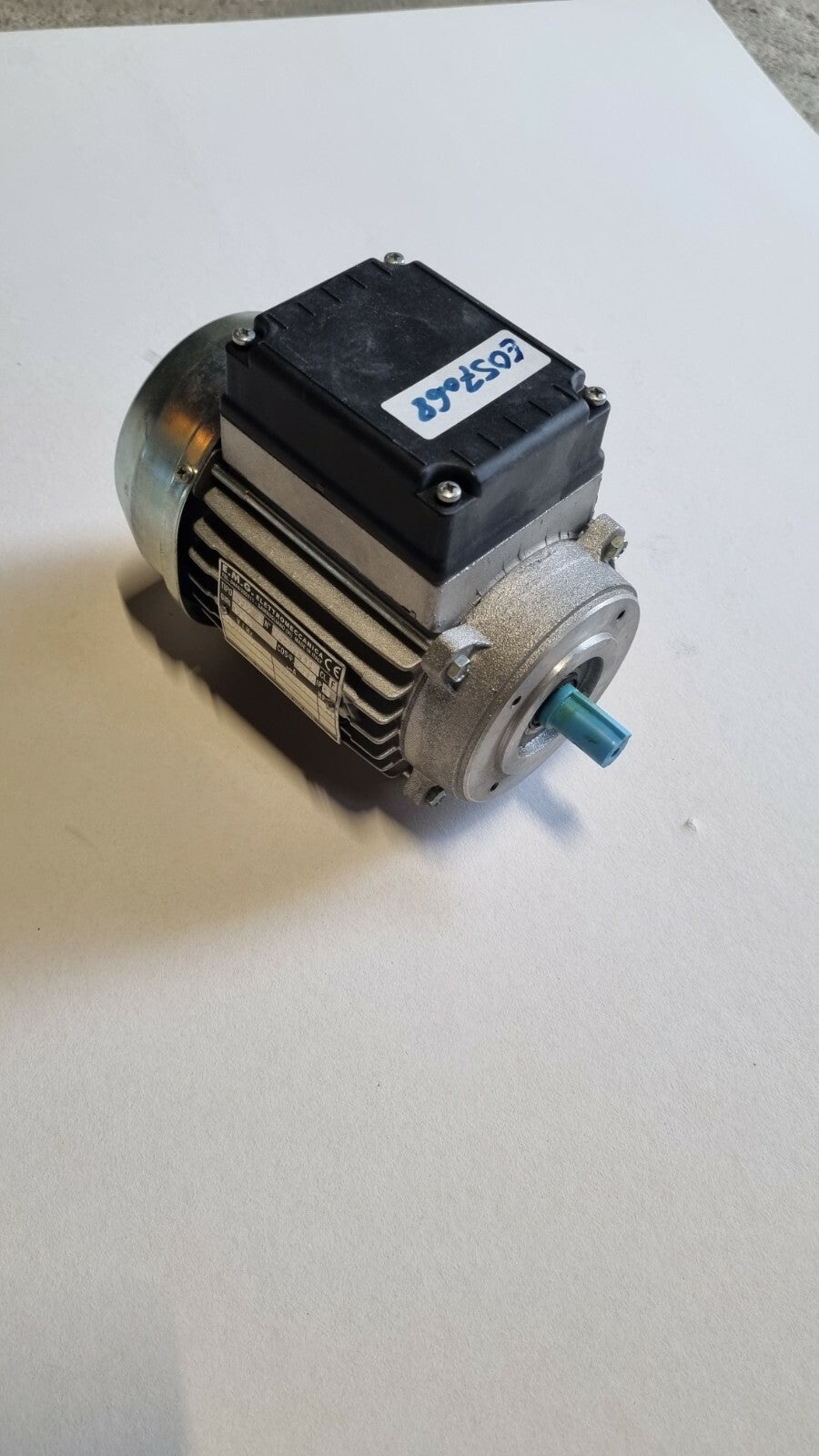 EMG Motore Elettrico Asincrono Trifase 0,33 HP 1380 giri 63/4 Poli 40
