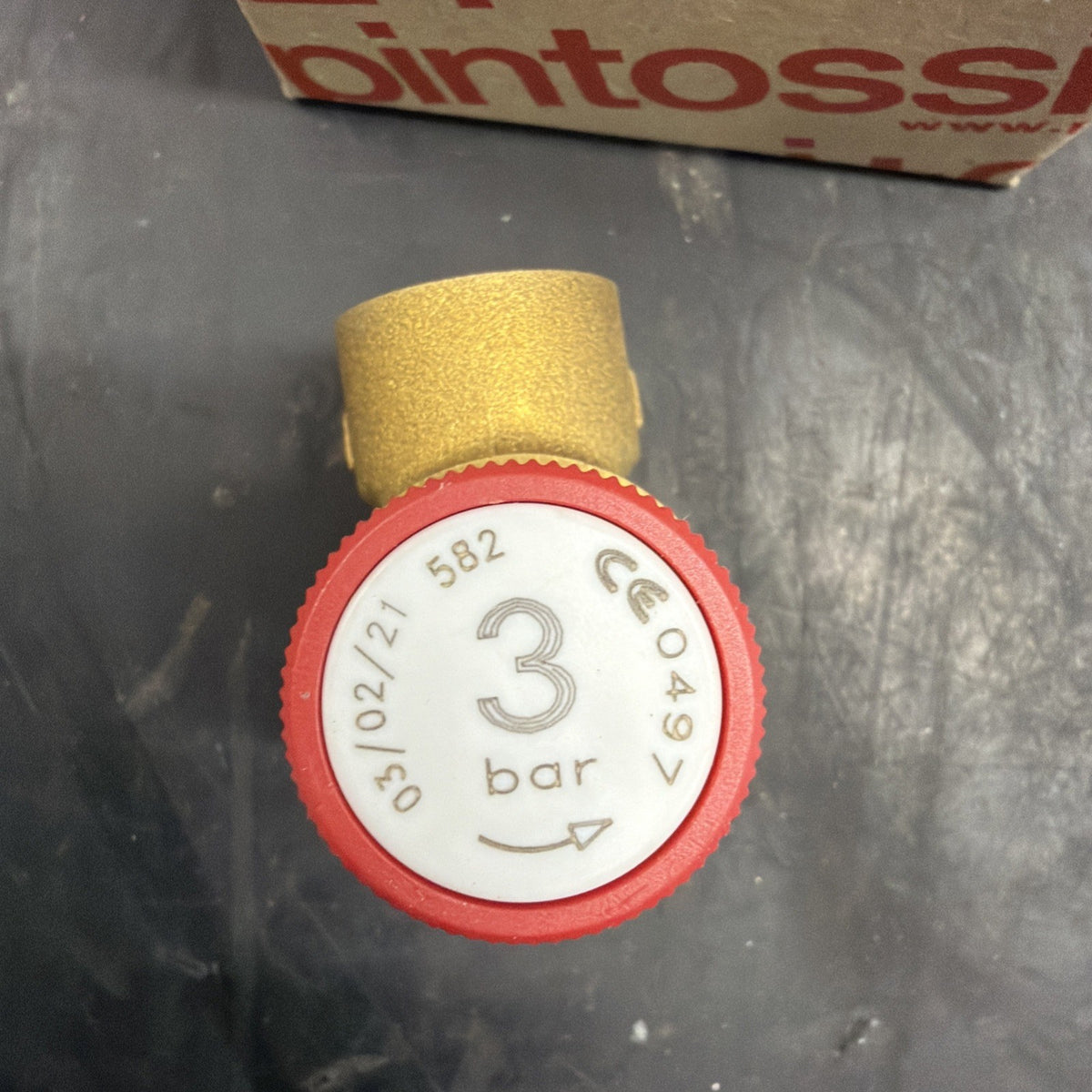 Pintossi Valvola di Sicurezza 1/2" M/F 3 bar Caldaia1