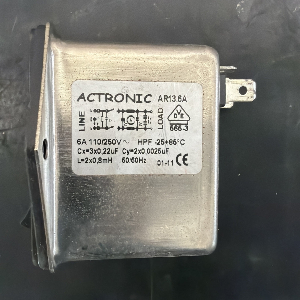 Actronic AR13.6A Filtro EMI con Presa IEC Interruttore Fusibile 6A0