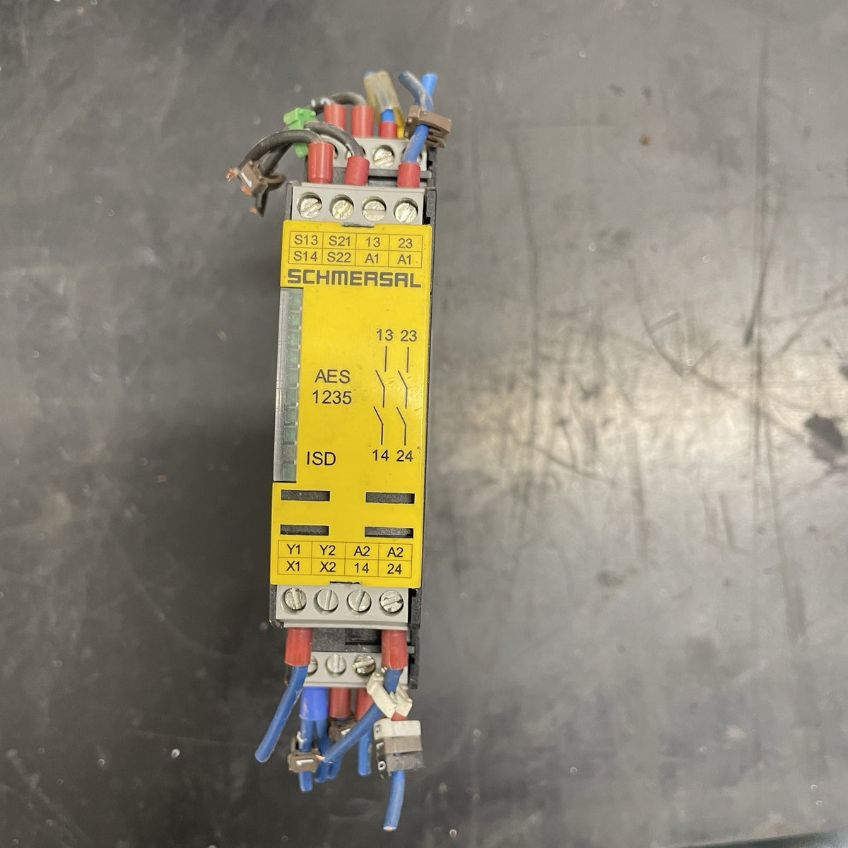 Schmersal AES1235 101170049 Modulo Relè di Sicurezza 24VDC0