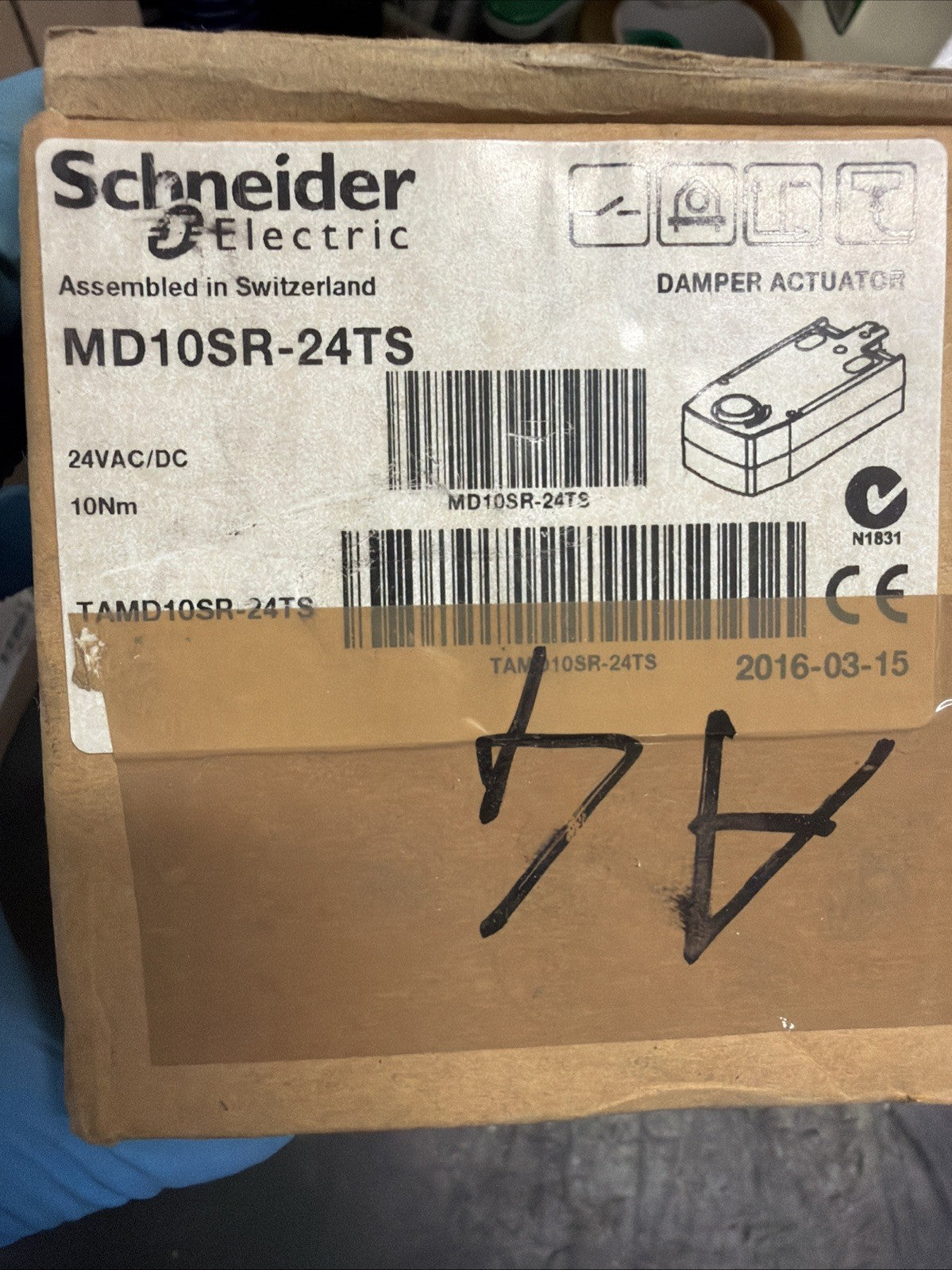 Schneider MD10SR-24TS Servomotore Serranda Ritorno a Molla1