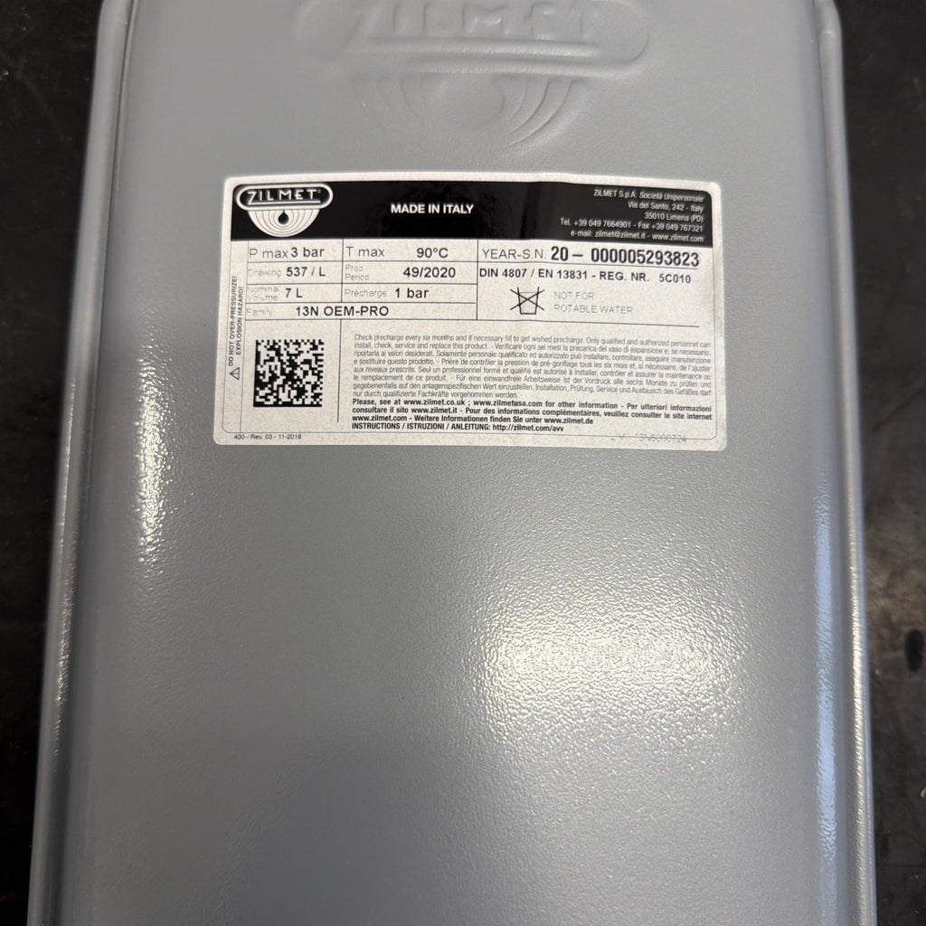 Zilmet 13N6000724 Vaso di Espansione 7 Litri 3/8" 3 bar Caldaia1
