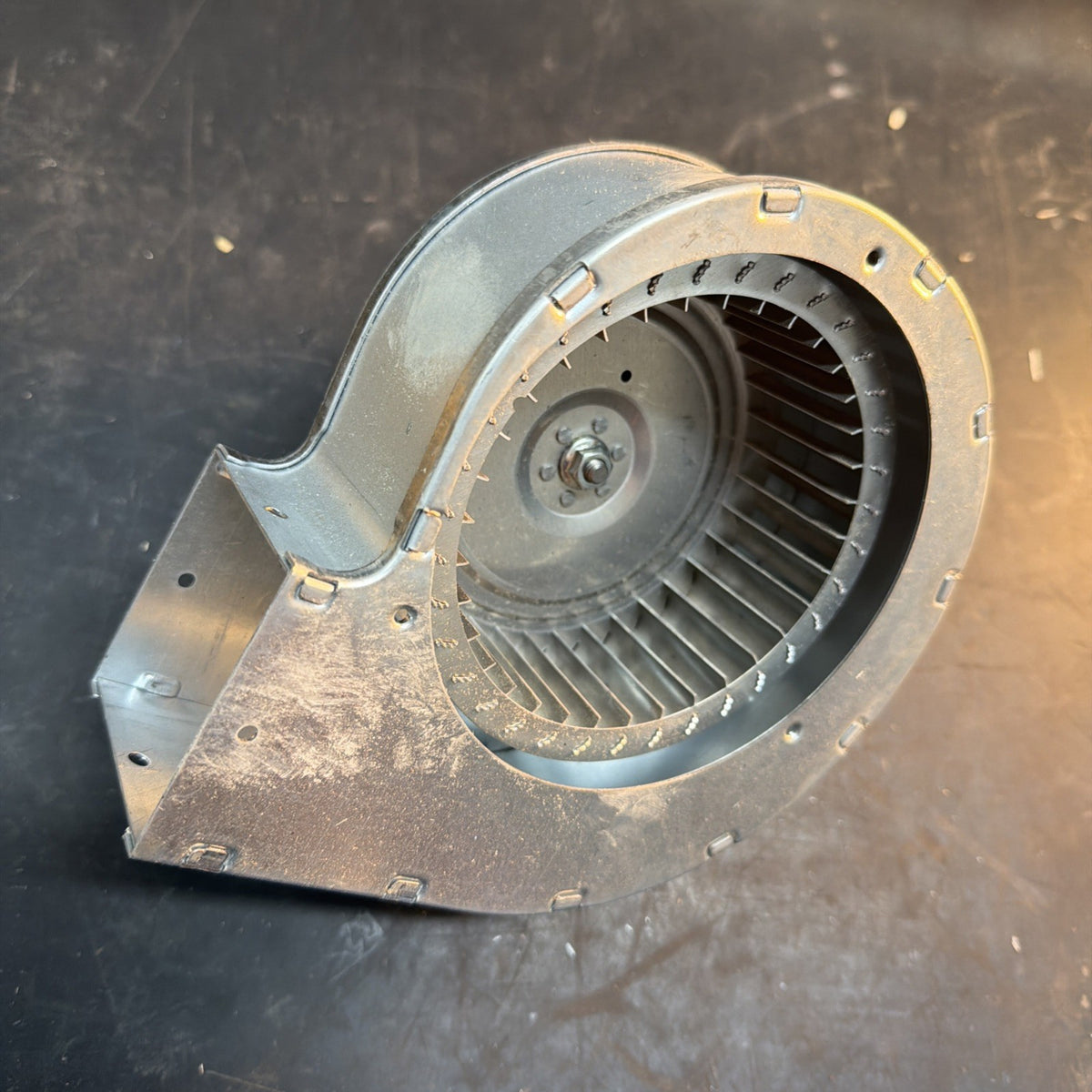 Trial CAH12Y4-012 Ventilatore Stufa a Pellet L'Artistico2