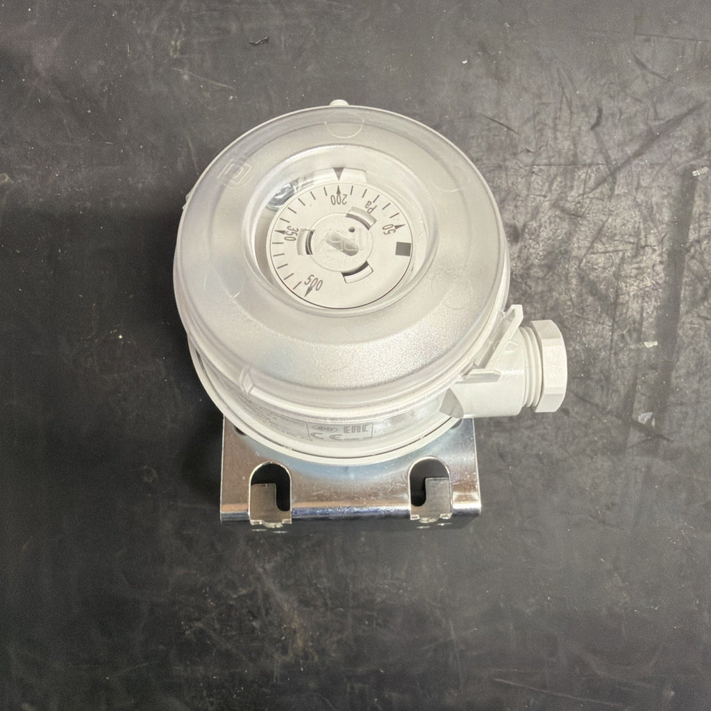 Siemens QBM81-5 Sensore Pressione Differenziale Aria Nuovo0