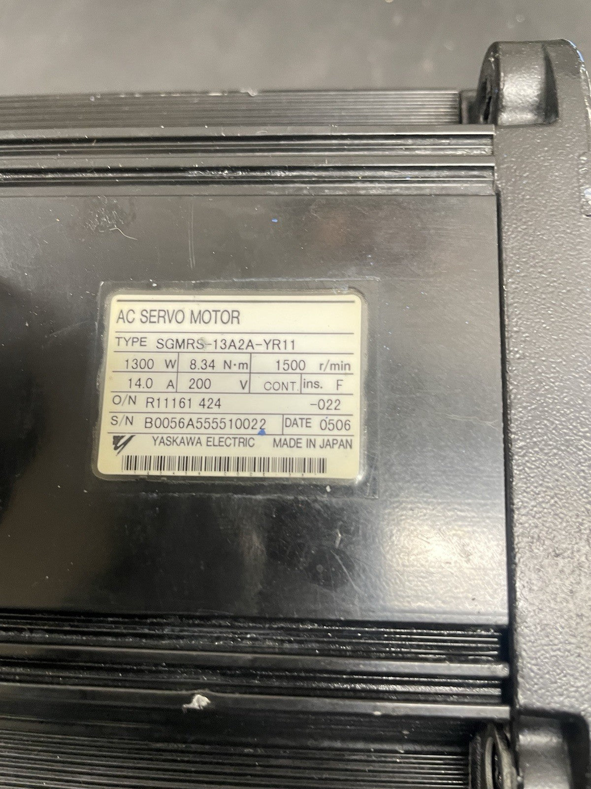Yaskawa SGMRS-13A2A-YR11 Servomotore AC2