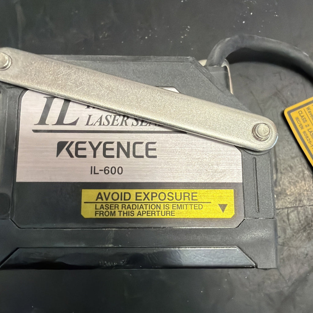 Keyence IL-600 Testa Sensore Laser di Misura1