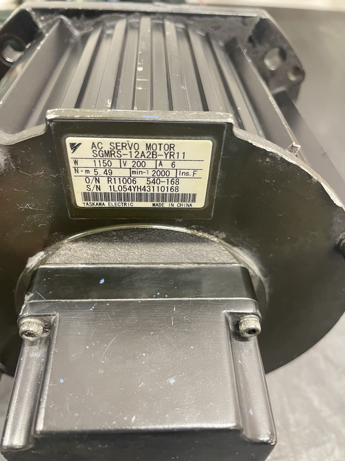 Yaskawa SGMRS-12A2B-YR11 Servomotore AC1