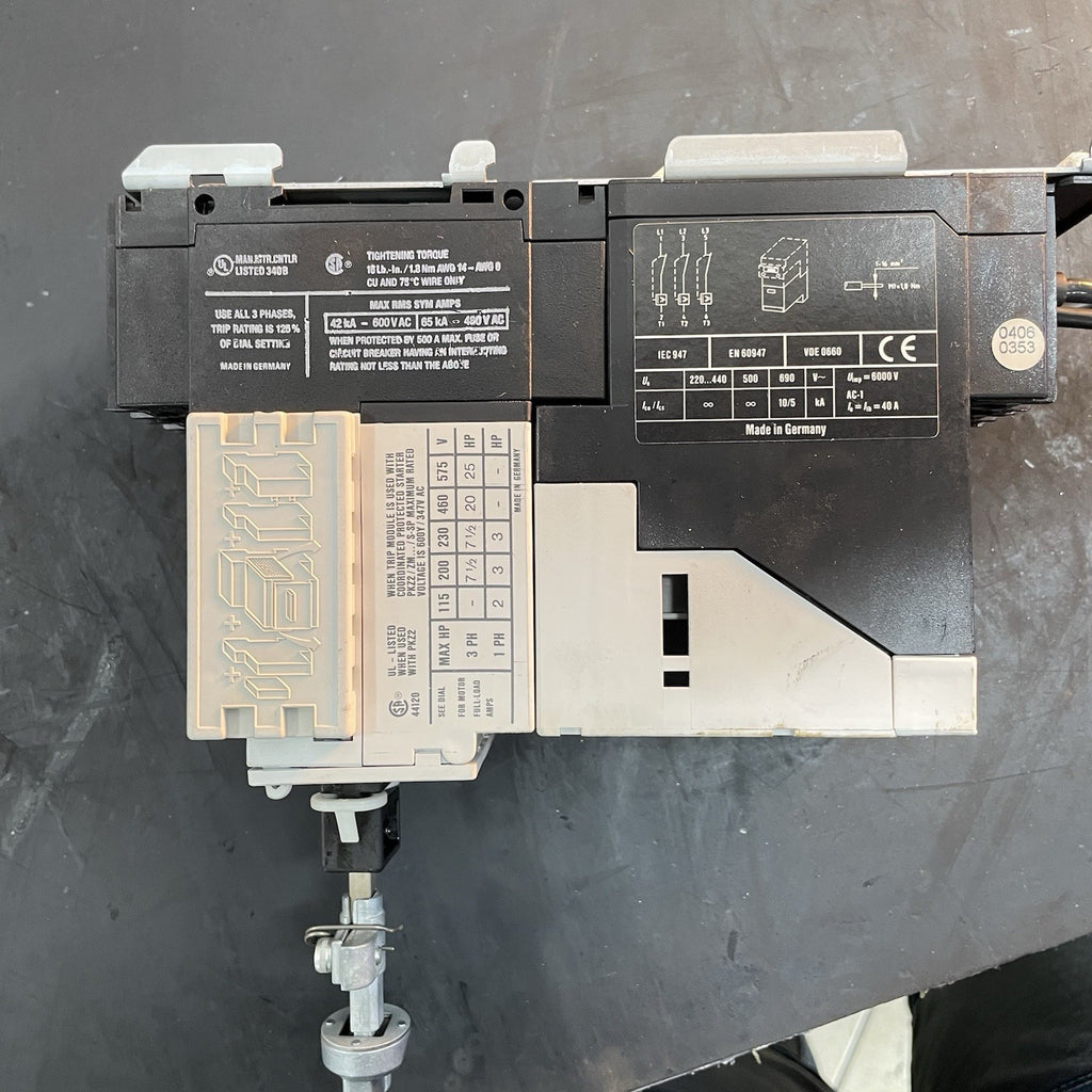 Moeller ZM-25-PKZ2 + CL-PKZ-2 Sganciatore Salvamotore PKZ21