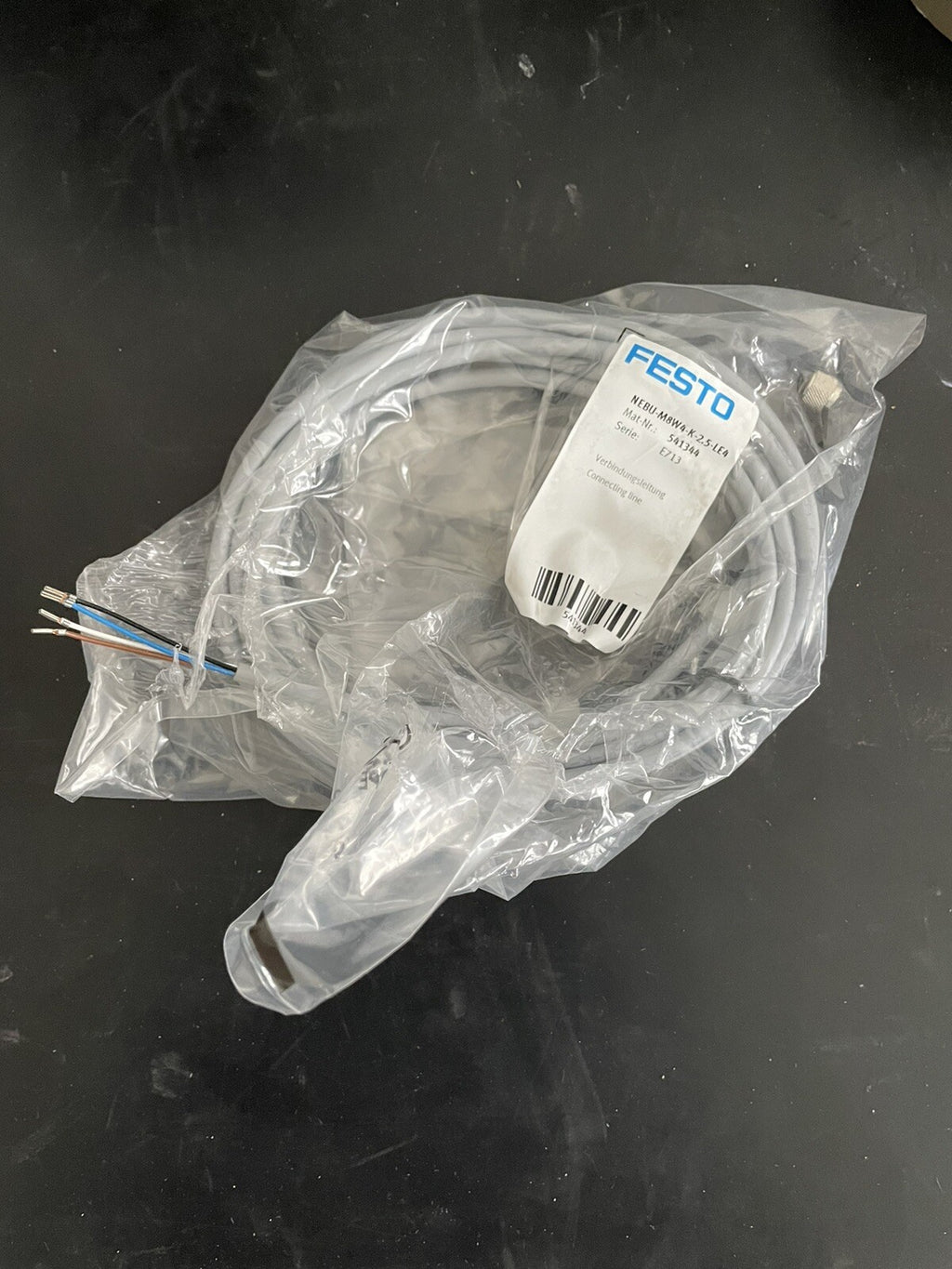 Festo NEBU-M8W4-K-2.5-LE4 541344 Cavo Connettore M8 Lotto 8 Pezzi1