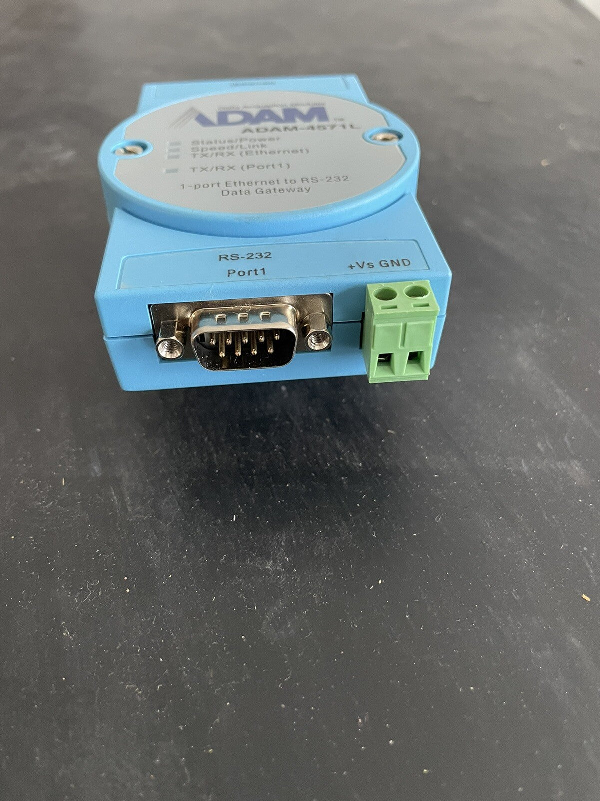 Advantech ADAM-4571L Convertitore Seriale RS-232 Ethernet Device Server1