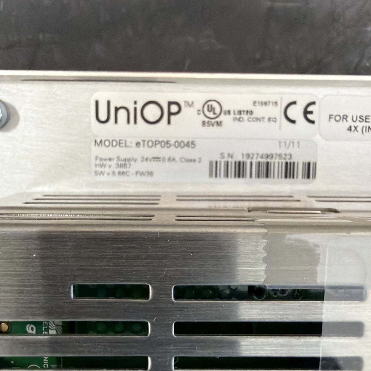 UniOP eTOP05-0045 Pannello Operatore HMI 24VDC3