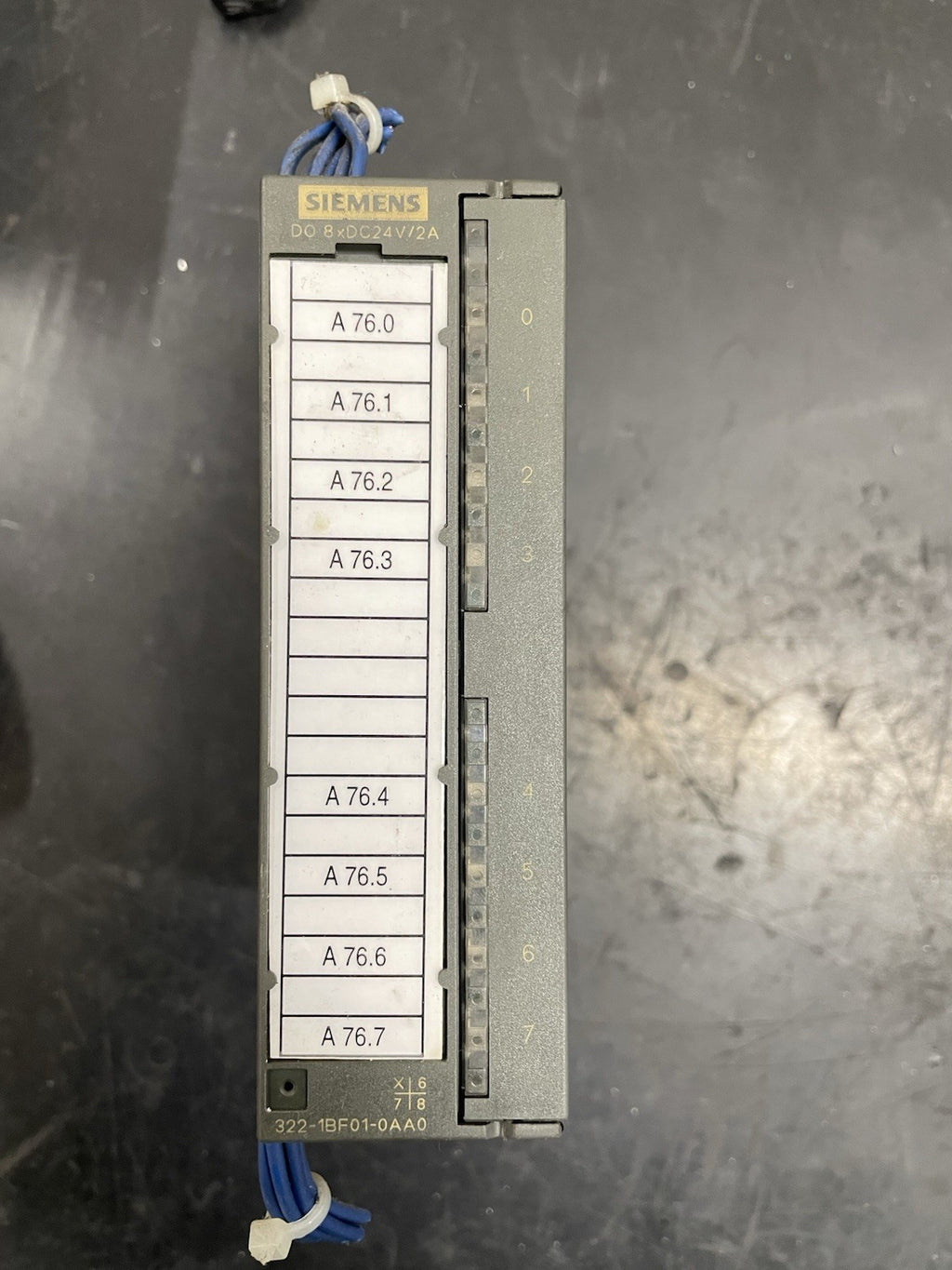 Siemens 6ES7322-1BF01-0AA0 SIMATIC S7-300 SM322 Modulo 8 Uscite Digitali0