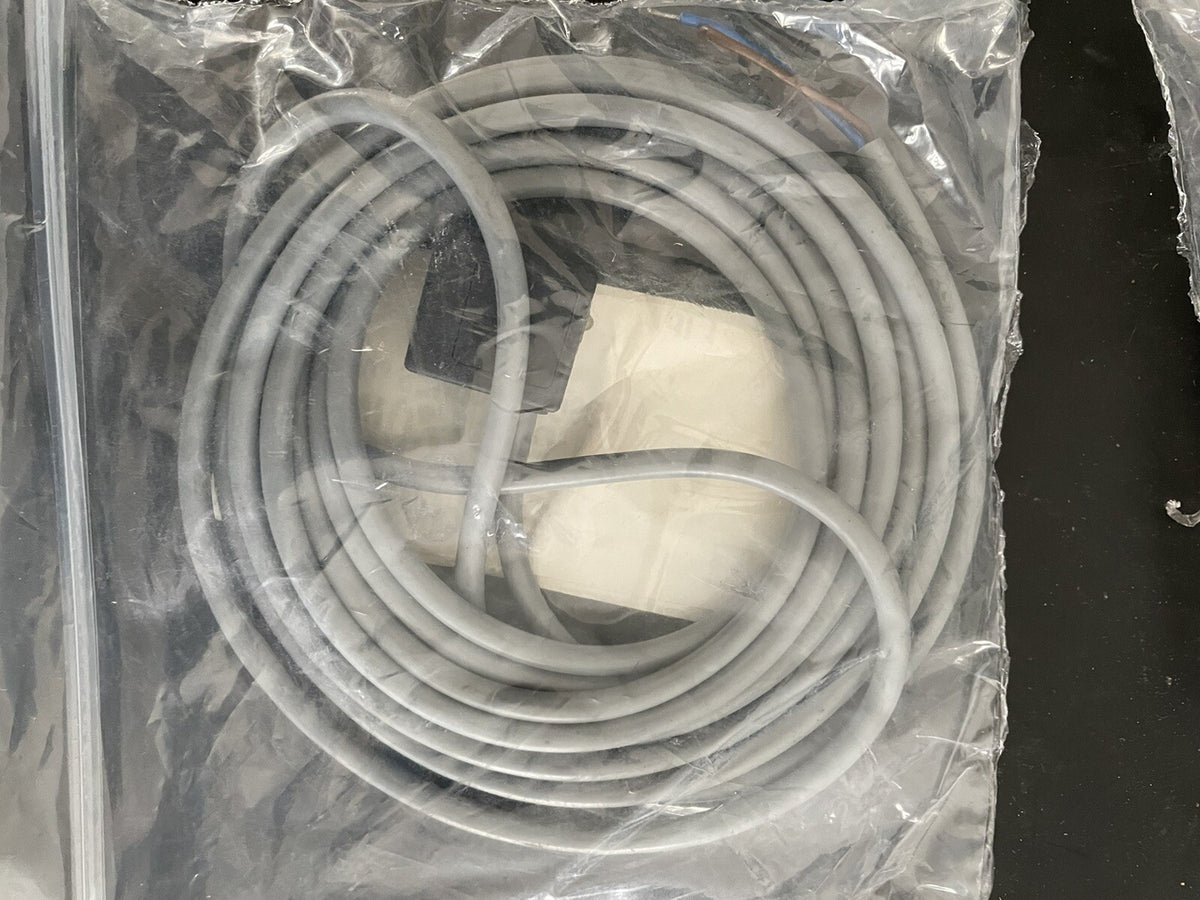 Bosch 0830100365 Sensore Magnetico per Cilindro 0 830 100 3651
