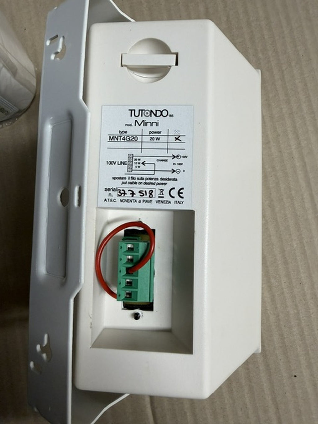 Tutondo Minni MNT4G20B coppia diffusori 2 vie 20W linea 100V parete bianchi4