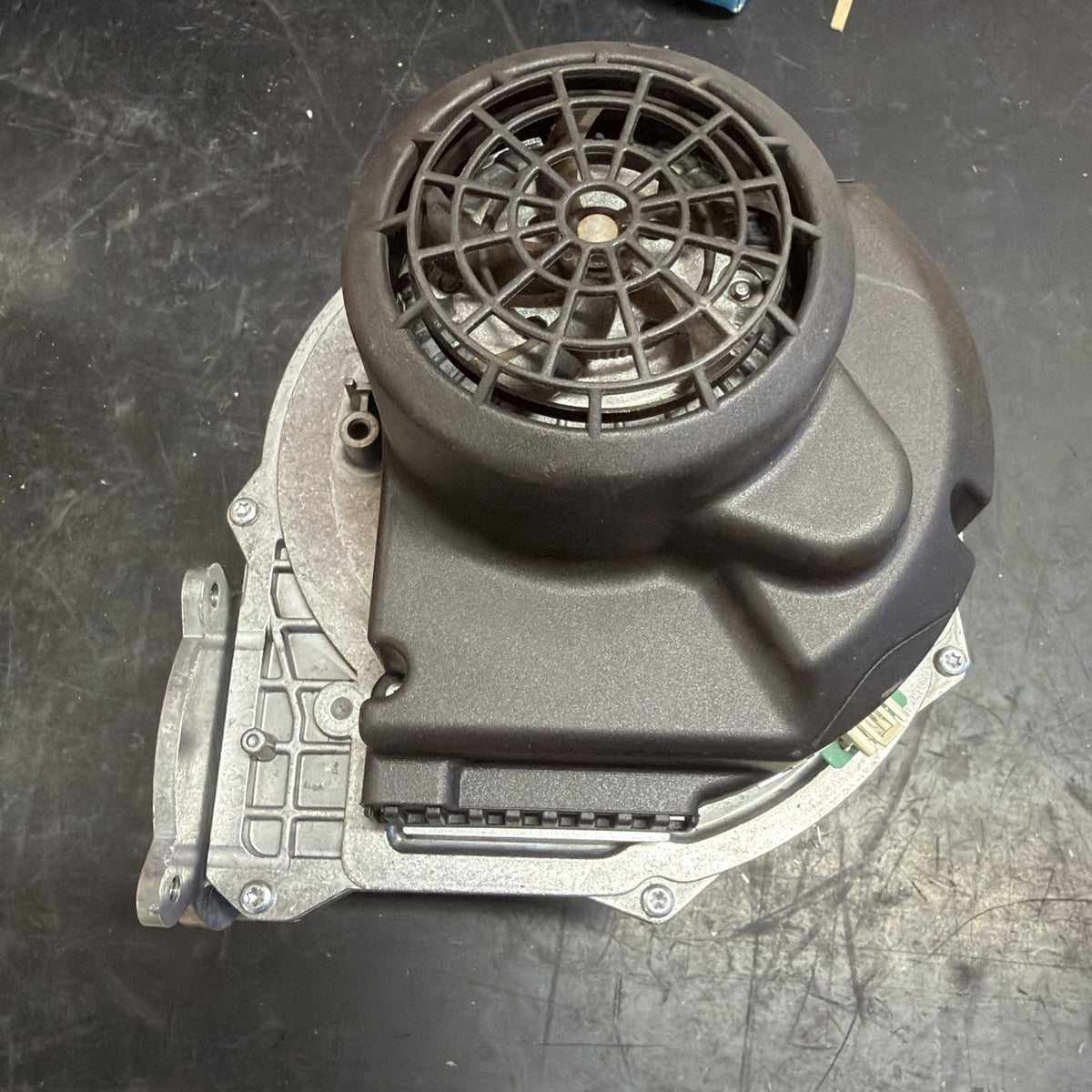 Viessmann 7840511 Ventilatore Aspirazione Fumi ebm-papst RG1480