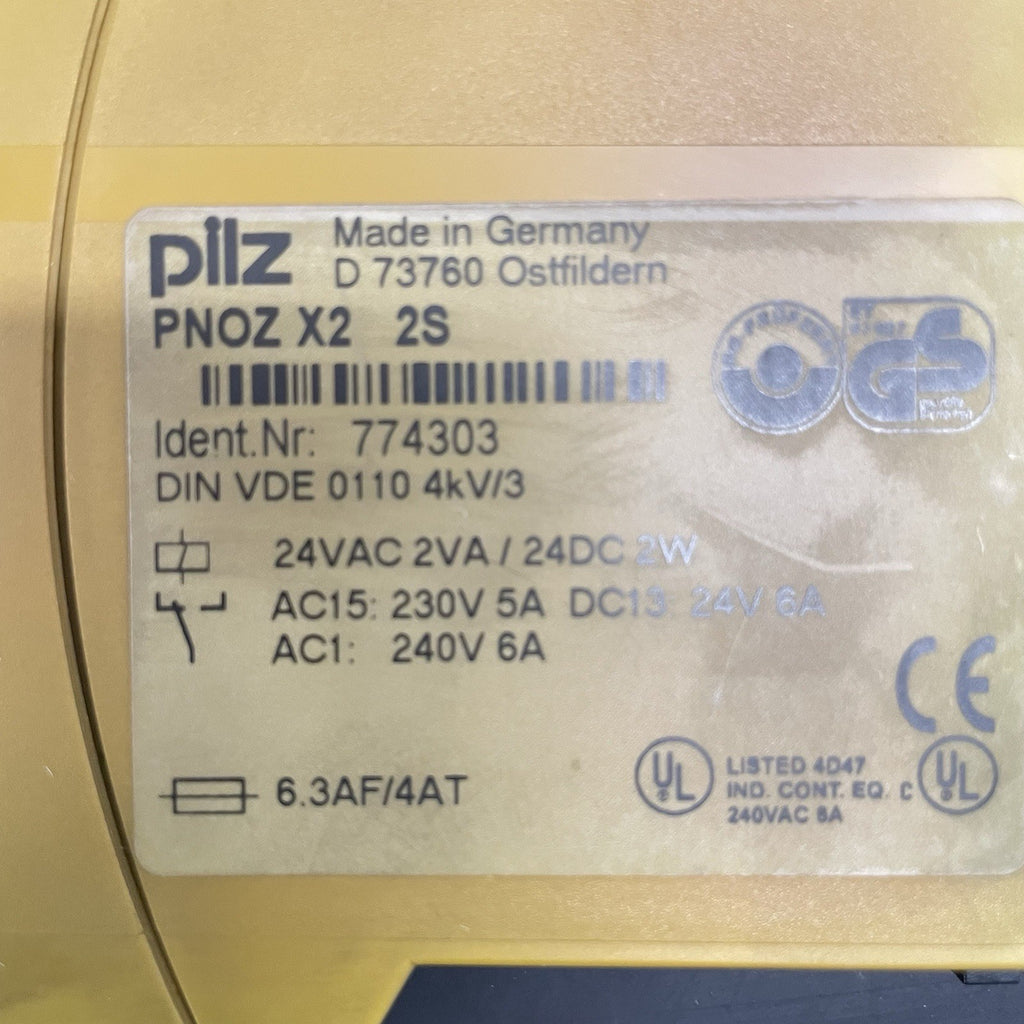 Pilz PNOZ X2 774303 Relè di Sicurezza 24VAC/DC 2 NA1