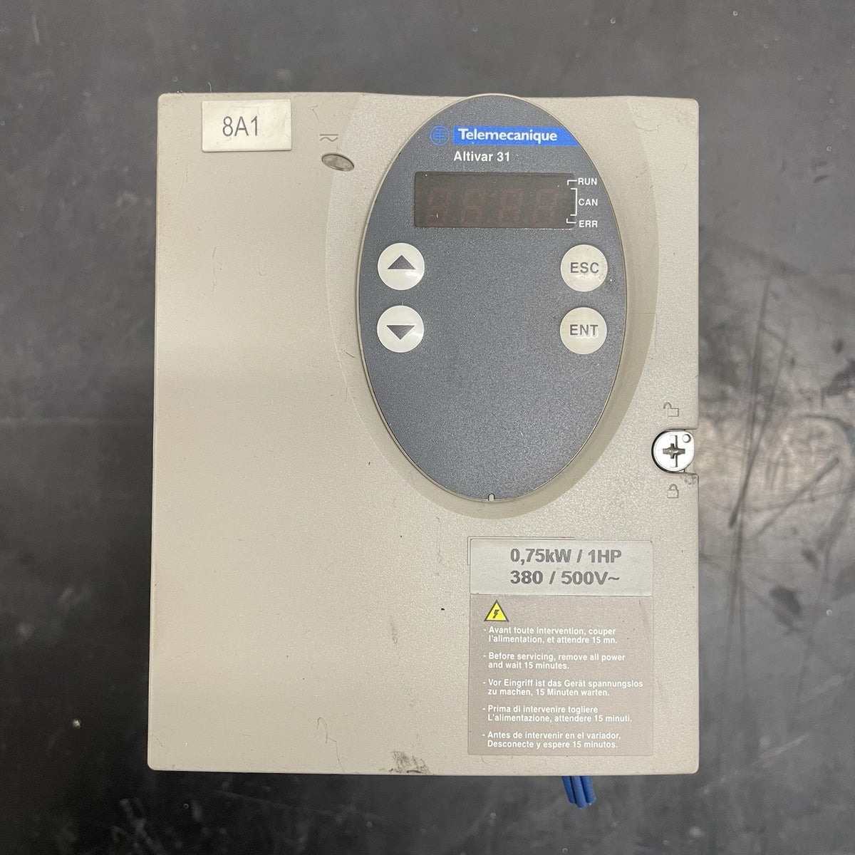 Schneider Telemecanique ATV31H075N4 Inverter Trifase 0,75 kW 1HP0