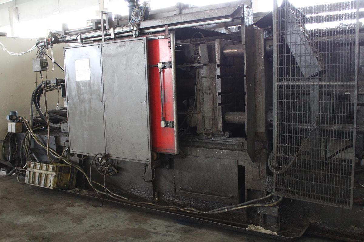 Pressa pressofusione Idra 380 ton