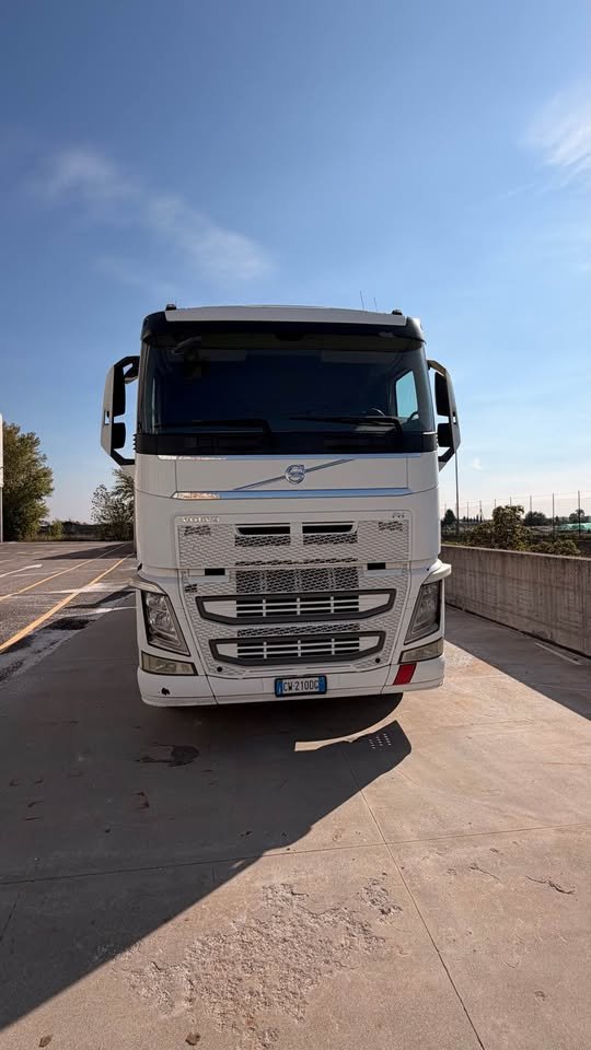 Autoarticolato Volvo FH 500 ribaltabile